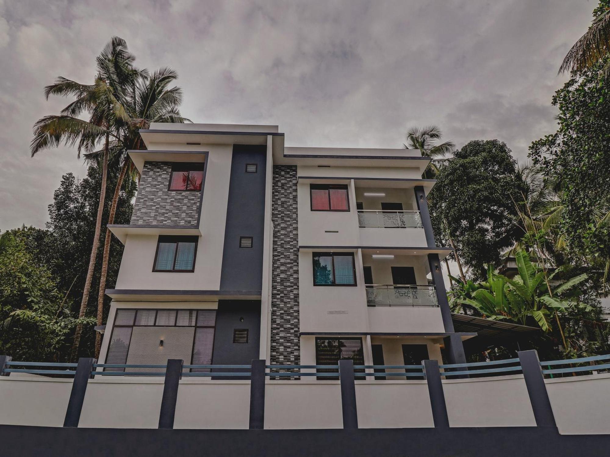 Hotel O Home Royal Salem Kakkayam Buitenkant foto